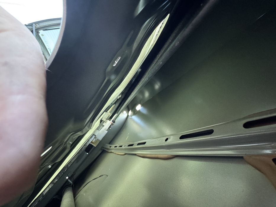 Двері на запчастини honda cr-v 2018-2020 67050-TLA-A11ZZ