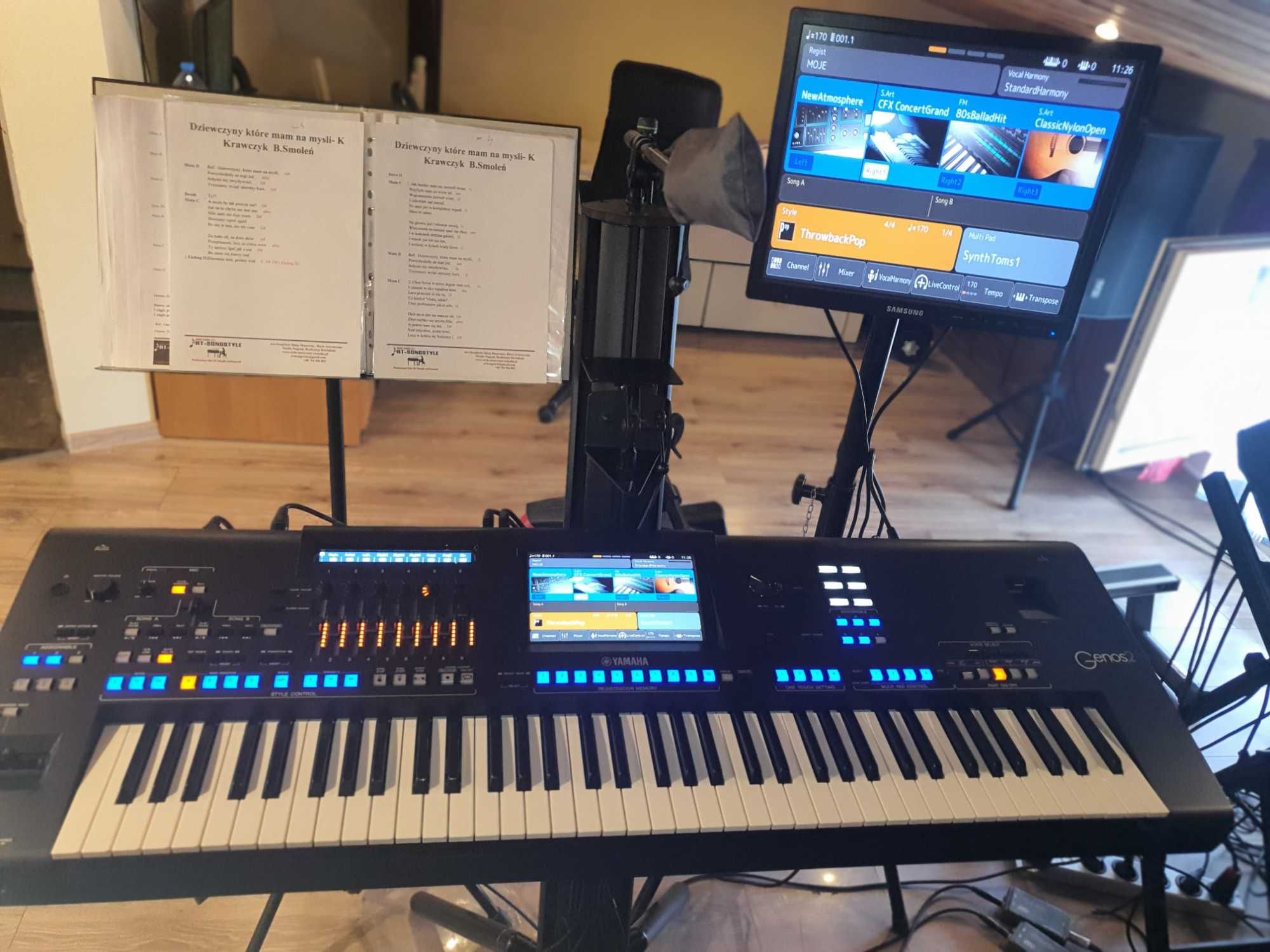 Yamaha Genos 2 w idealnym stanie.