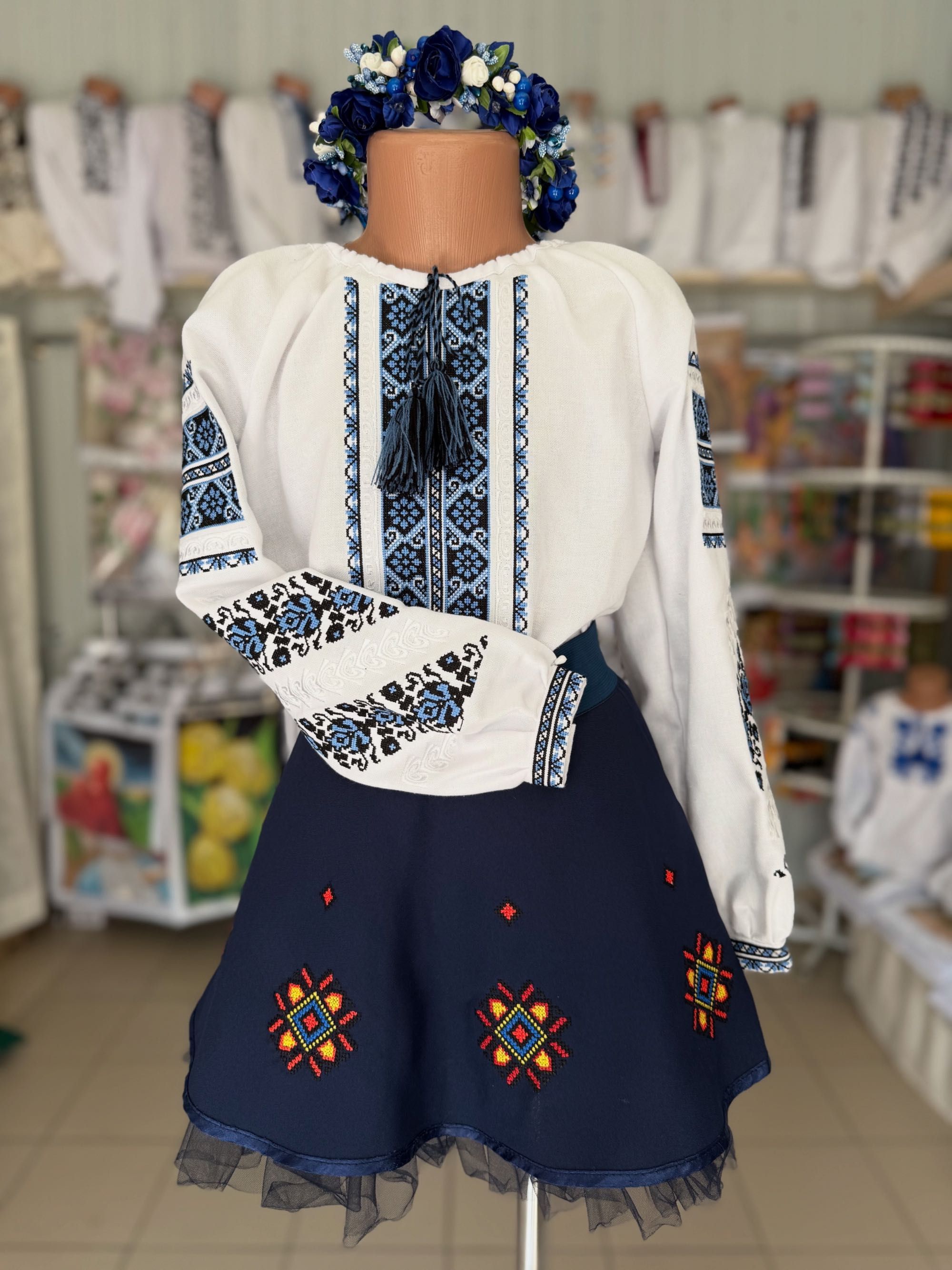 Вишиванки для дівчинки