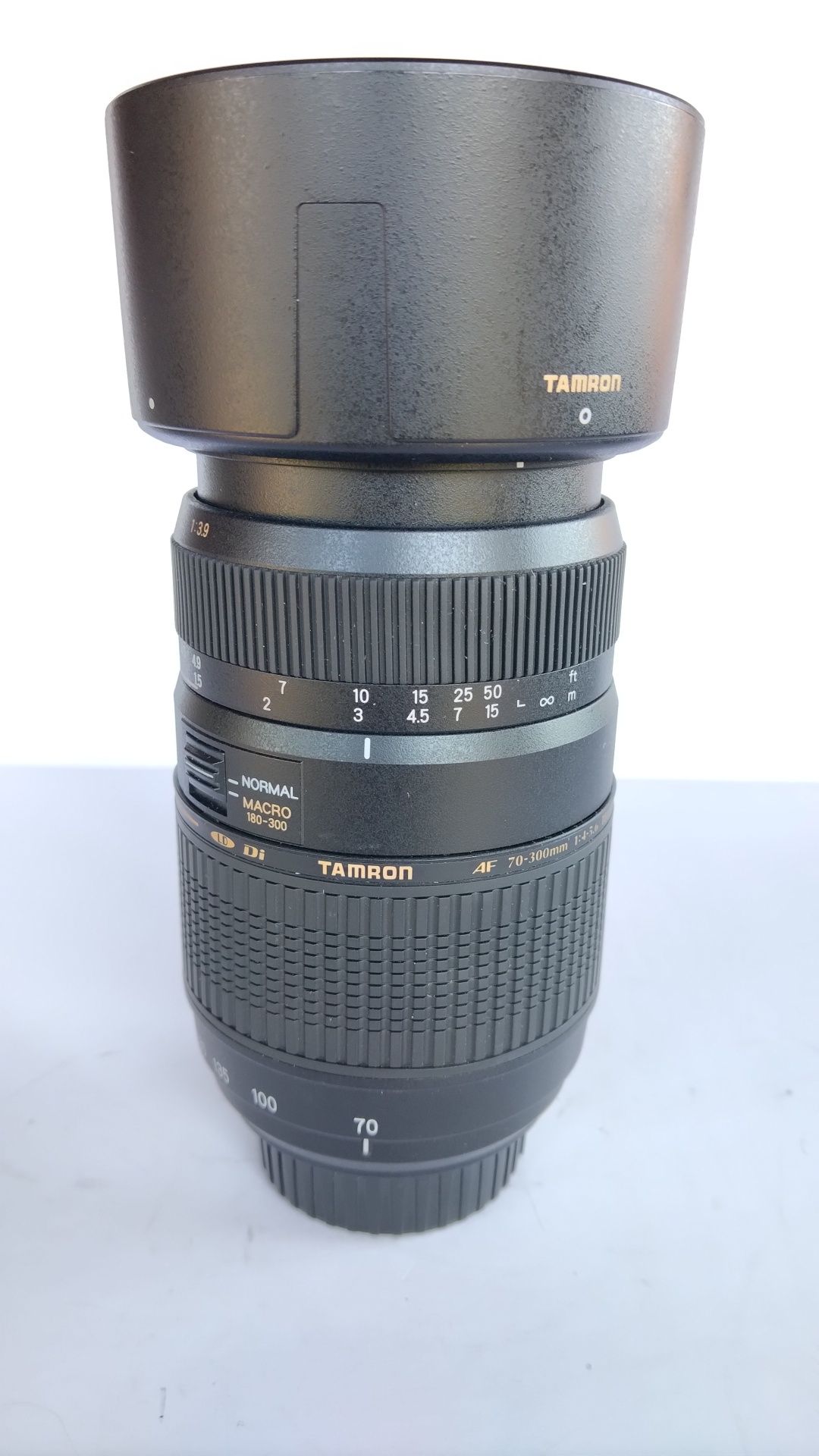 Lente Tamron 70-300 AF para Nikon