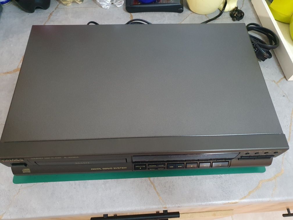Odtwarzacz CD Technics SL-PG360A