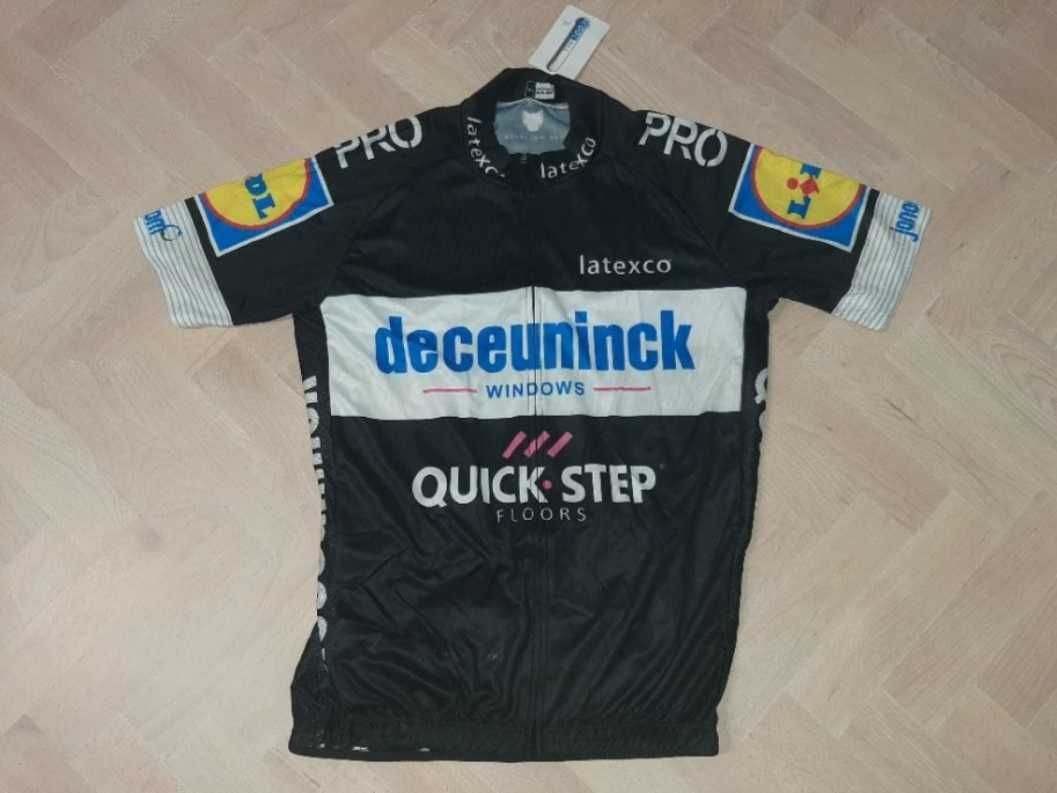 Strój koszulka + spodenki DECEUNINCK rozmiar XL
