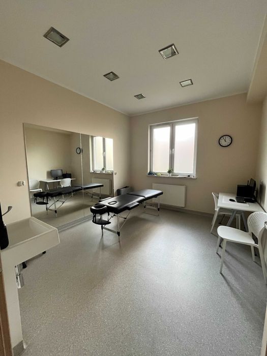 Lokal 100 m2 ul. Broniewskiego 19