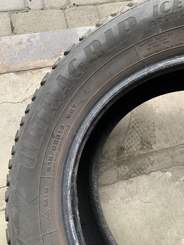 (4шт) 215/65R16 GoodYear UltraGrip Ice Arctic (8мм) шип зимові шини