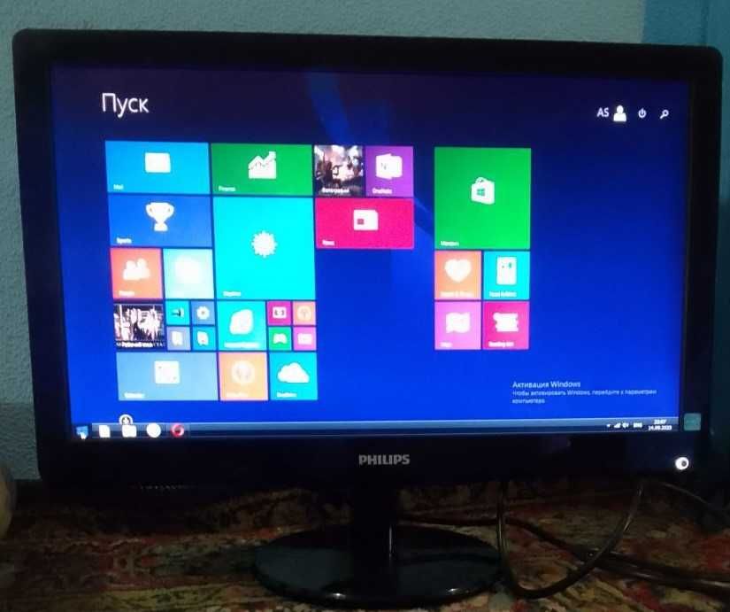 Монітор 19.5 "Philips 200V4L Black