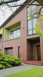 Продаж  затишного будинку -Сокільники біля Вікторіі Гарденс!