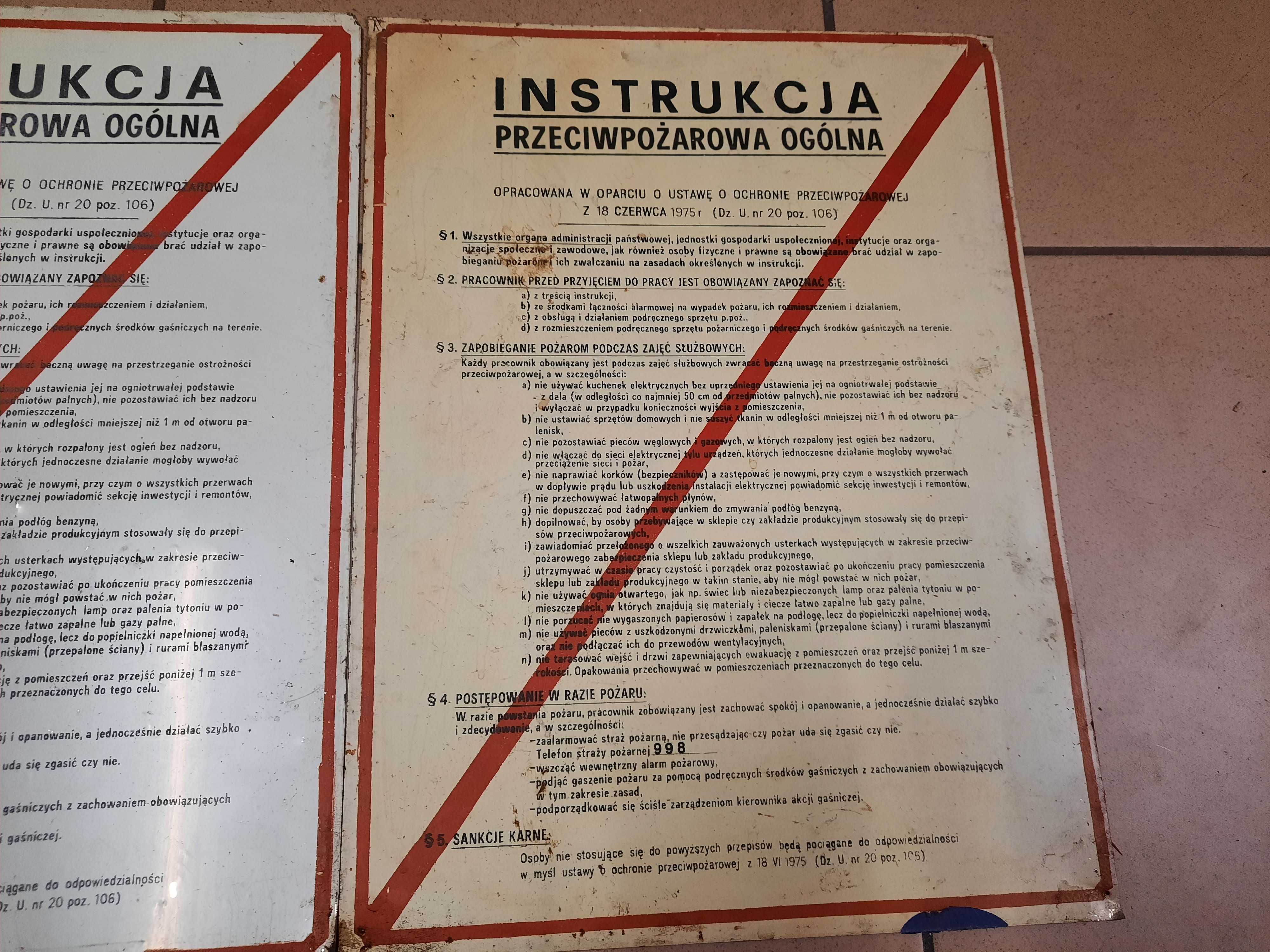 Stare tablice ppoż PRL wystrój garażu LOFT starocie
