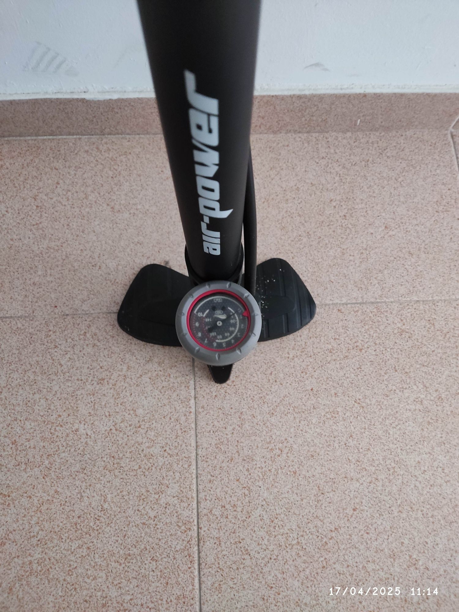 Bomba pneus bicicleta