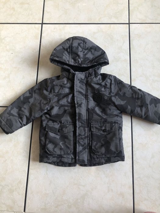 Продам зимову куртку