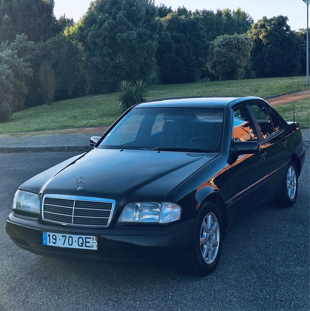 MERCEDES-BENZ W202 C220d