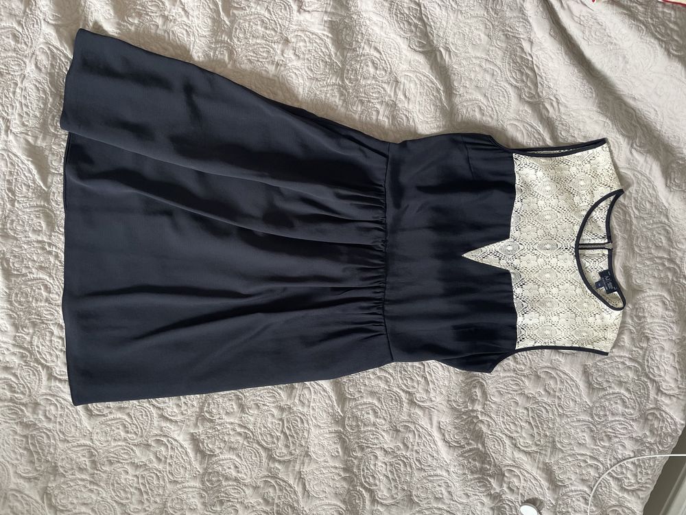 Sukienka Armani Jeans rozm 38 IT42