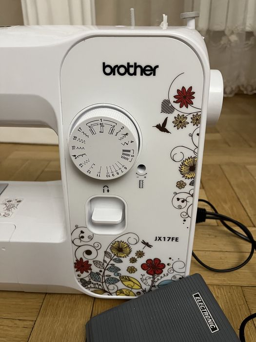 Maszyna do szycia JX17FE