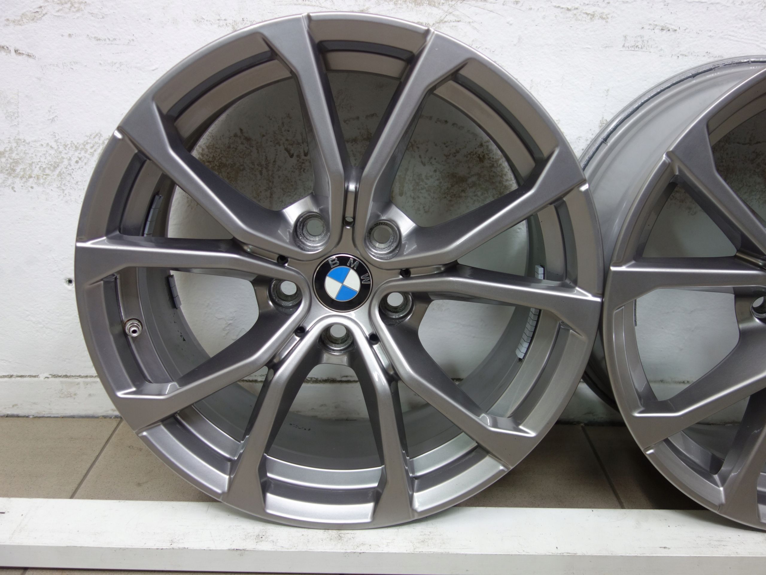 17 5x112 Felgi Alu Org. BMW G30 G20 G26 G08 + TPMS