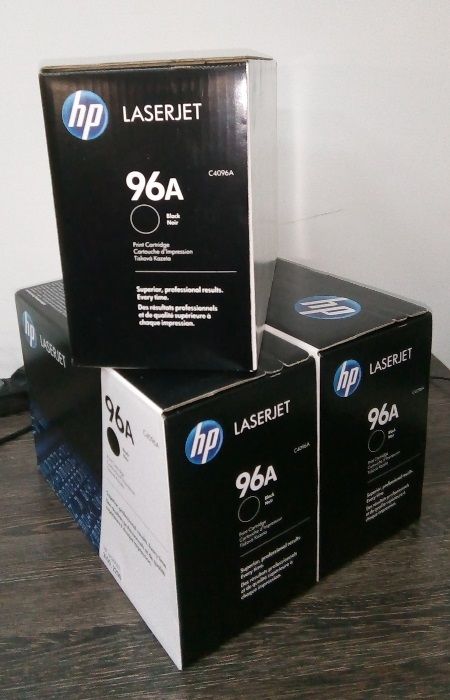 Новый оригинальный картридж для принтеров HP LJ 2100/2200