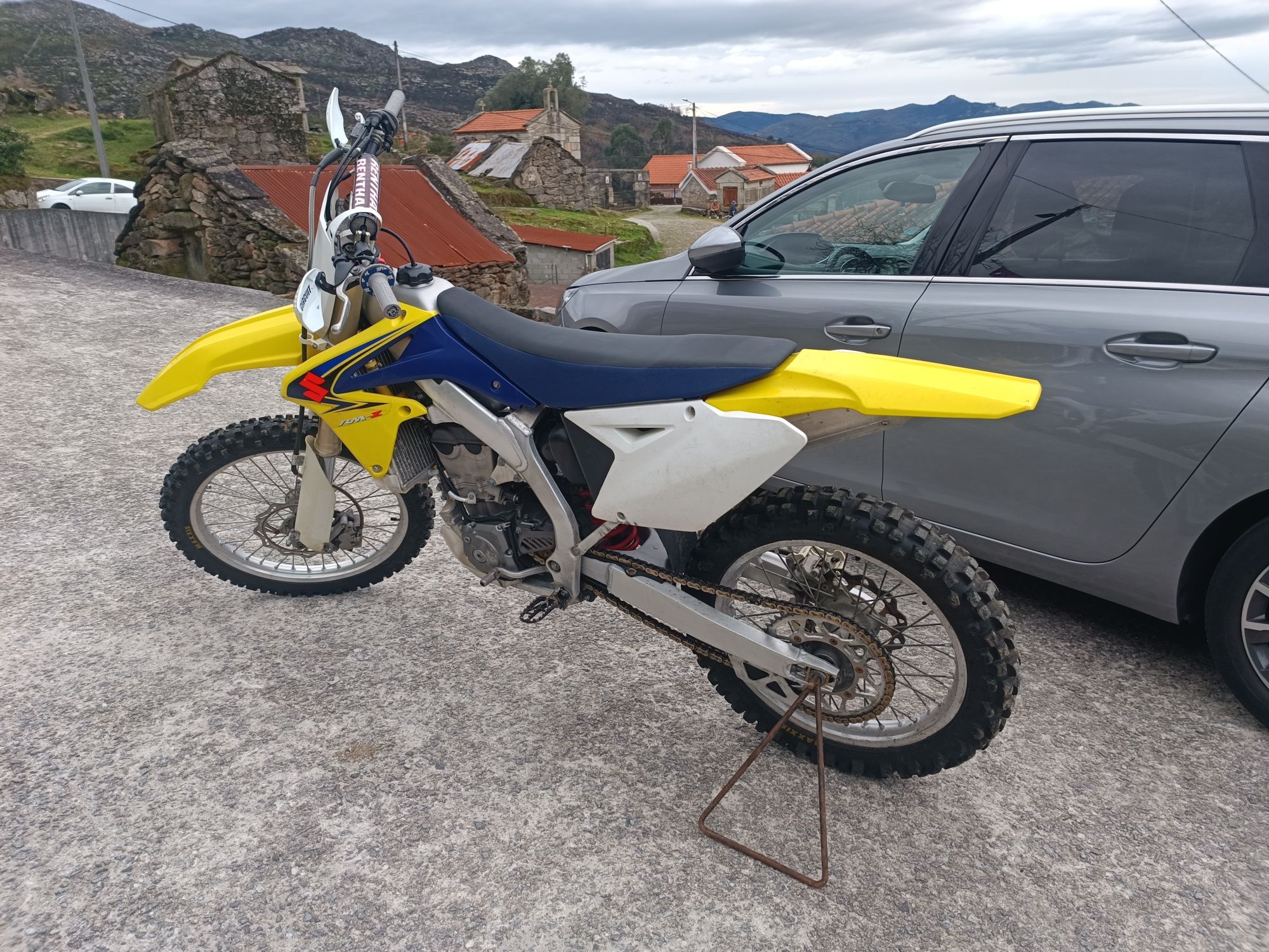 Vendo Suzuki rmz 450cc 2011 injeção
