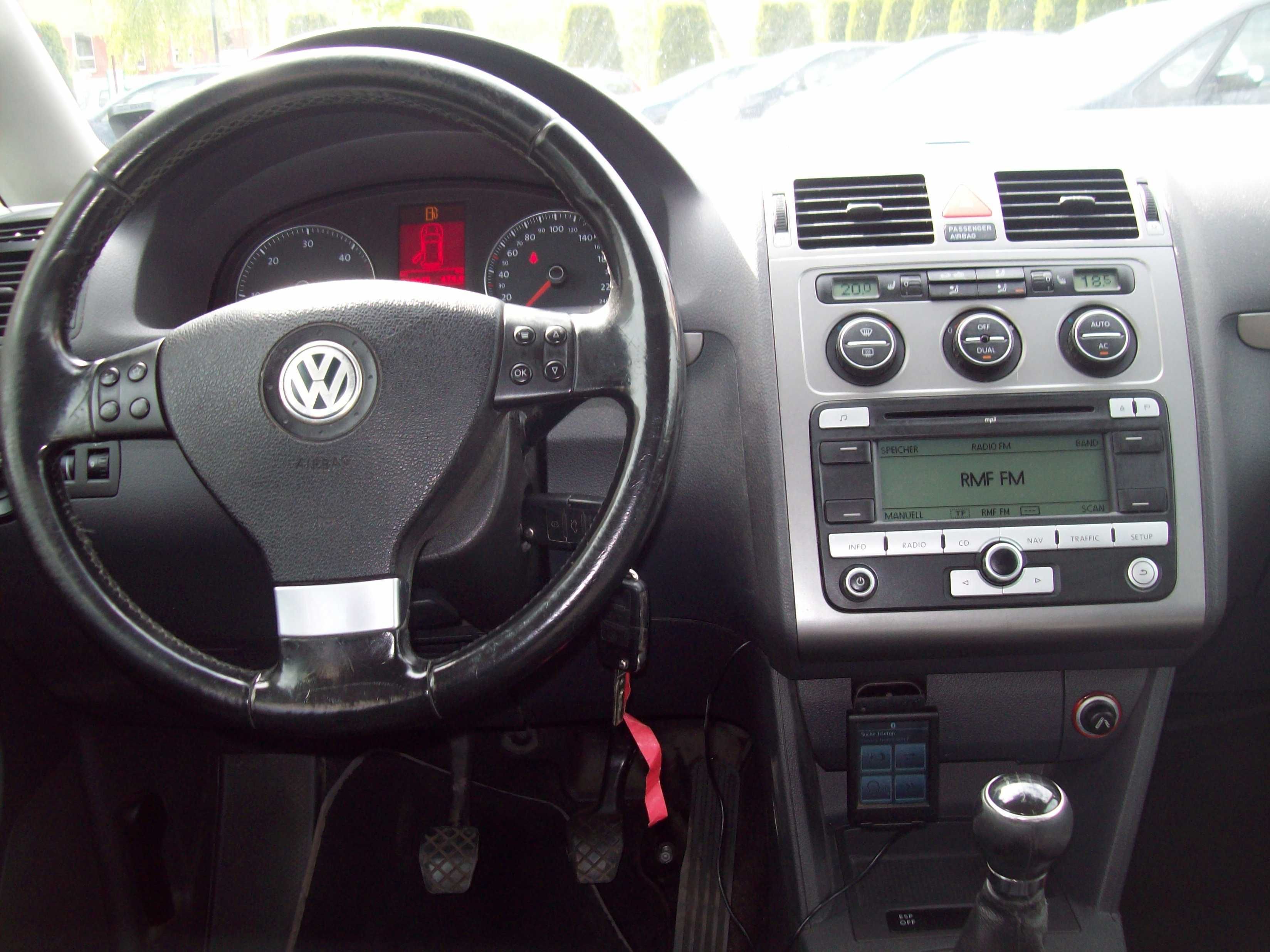VW TOURAN 1,9 TDI wersja UNITED/stan idealny bez korozji