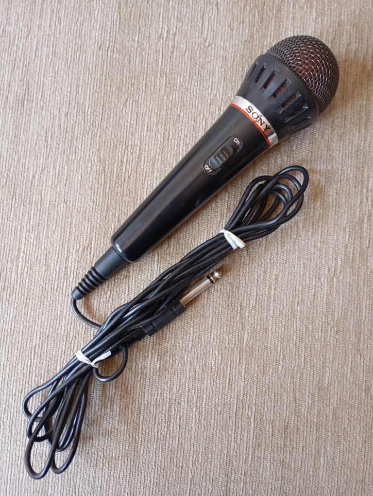 Microfone  Sony.