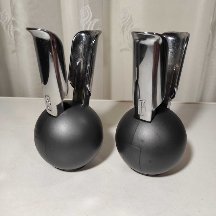 Набір кулькових ручних млинів для солі та перцю