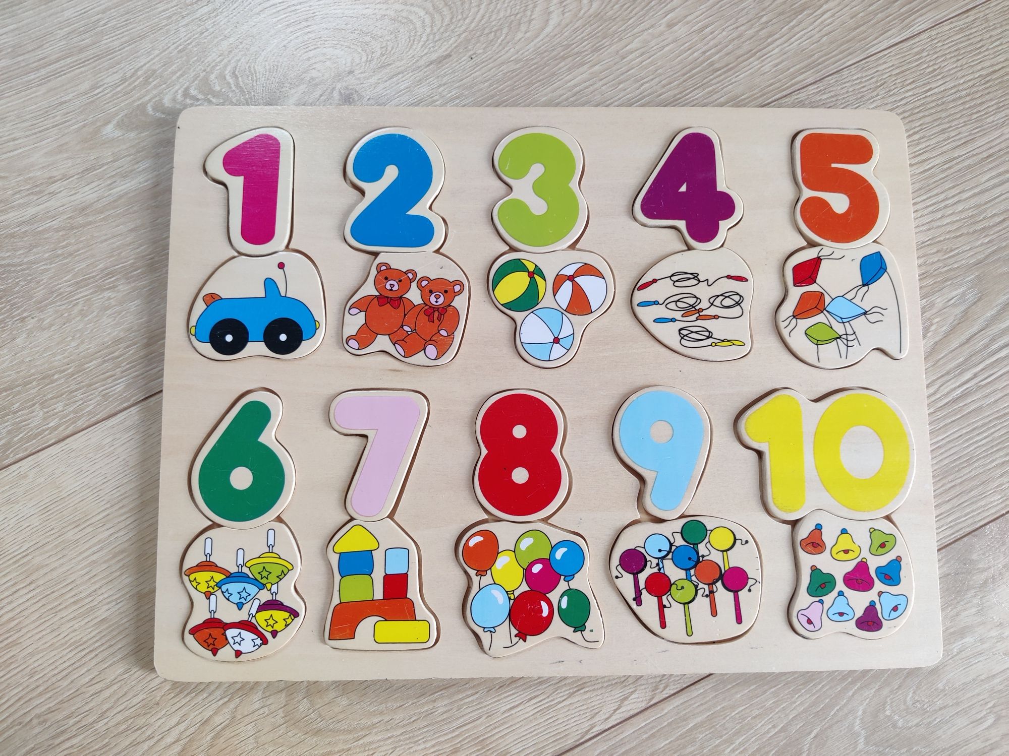 Puzzle drewniane cyfry liczenie