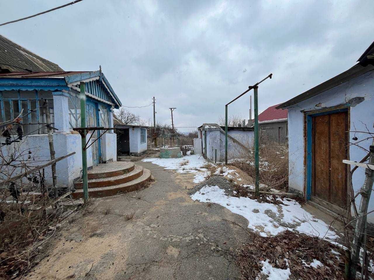 Продам будинок у центрі Матвіївки
