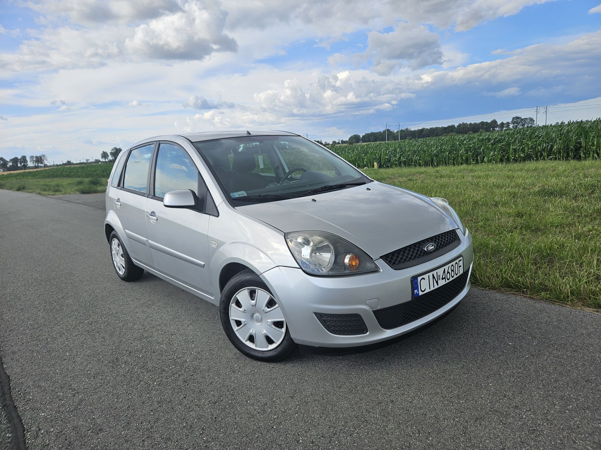 Ford Fiesta Lift Benzyna 5-Drzwi Niski Przebieg Super Stan