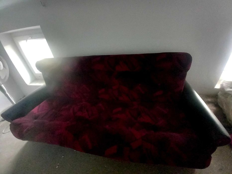 Sofa rozkładana z funkcją spania