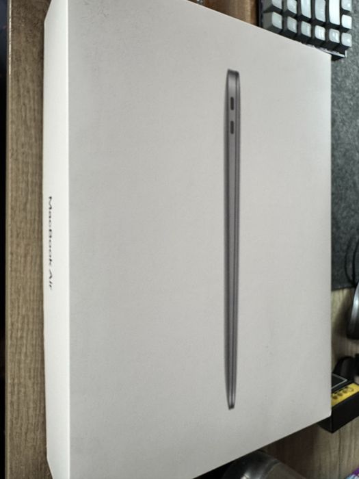 MacBook Air M1 16GB/256GB