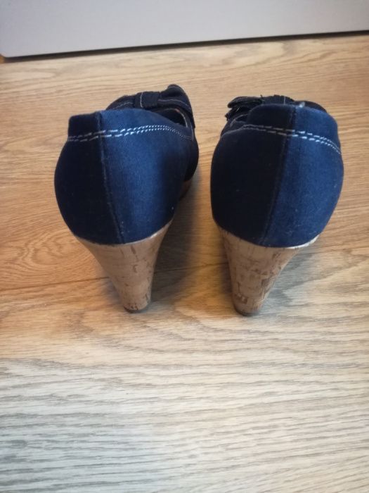 Buty Sandały na koturnie korkowej Jennifer r.38