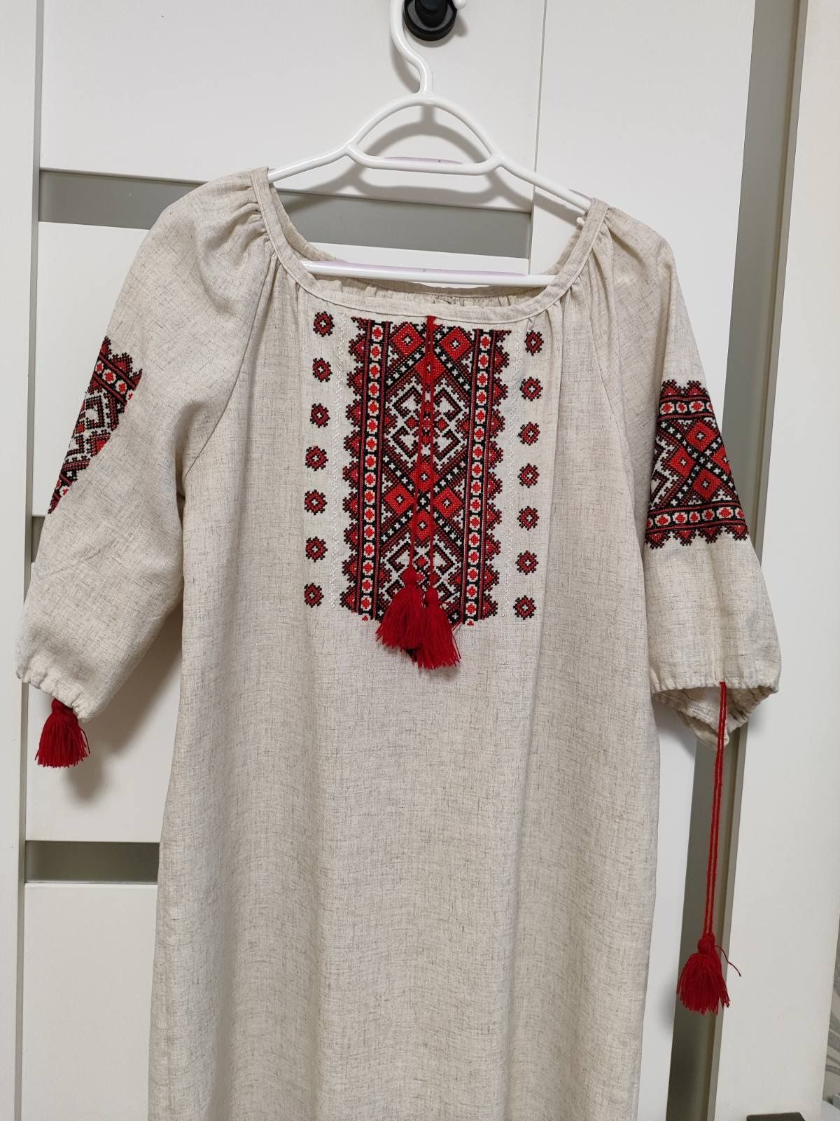 Продам плаття-вишиванку