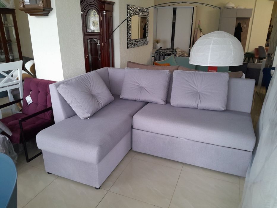 Уцінка! Кутовий диван 170/220 дельфін. Ззаду зашита спинка.