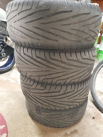 Vendo pneus maxxis 215/45/17