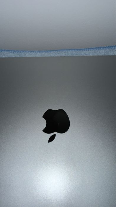 Macbook Pro 13" 2020 M1 8GB 256GB
