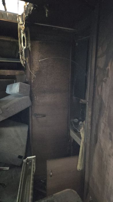 Przyczepa kempingowa Knaus 450 ,2025 rok. Spalony srodek