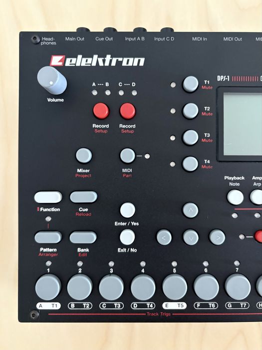 Elektron Octatrack MK1