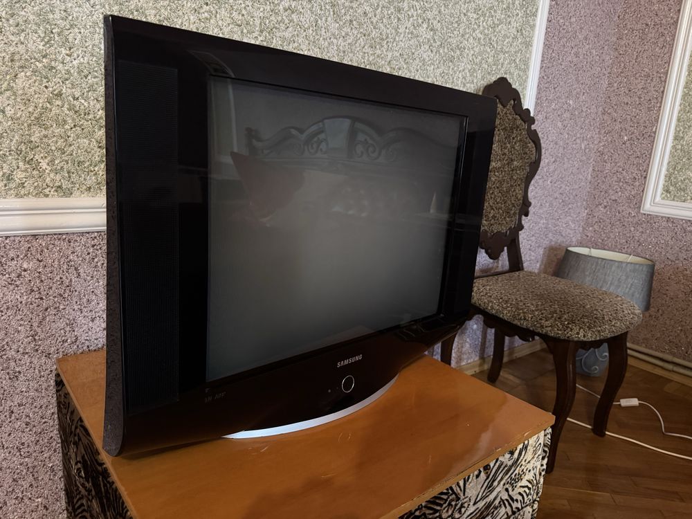 Продам телевізор Samsung CS29A730EY