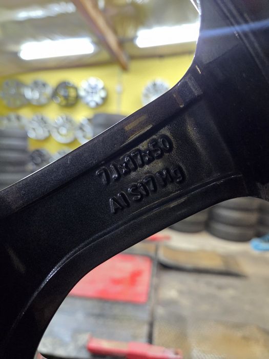 Felgi Aluminiowe 5x108 7Jx17 ET50 Volvo Ocean Race