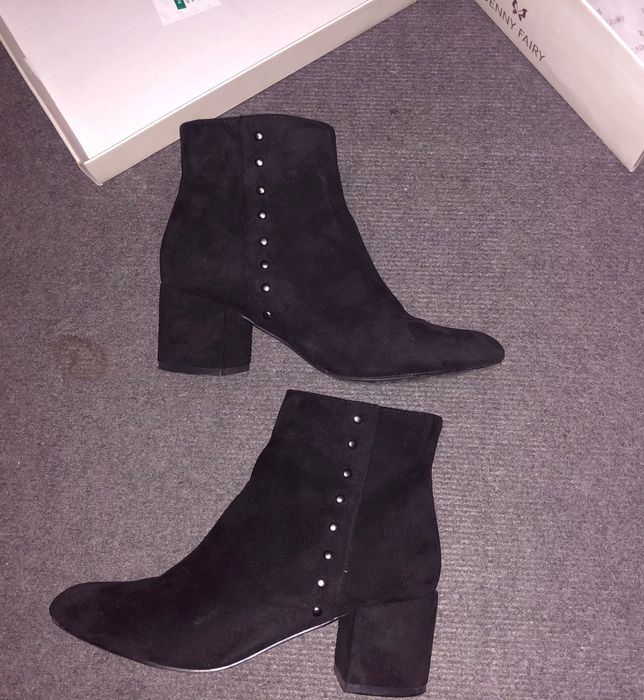 Ботинки на каблуку