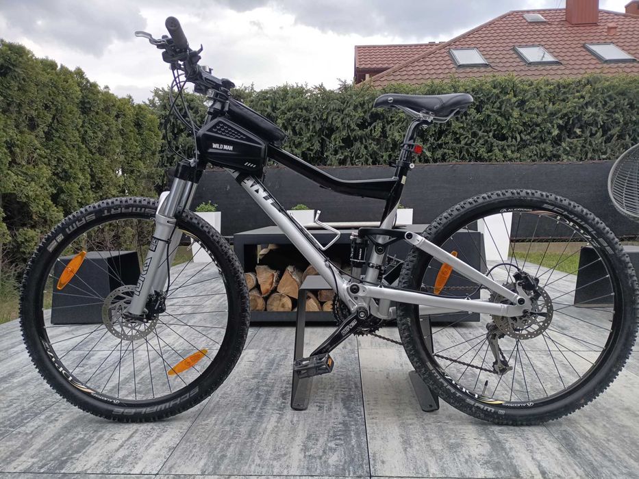 GIANT Yukon FX1 - FULL MTB, rama M