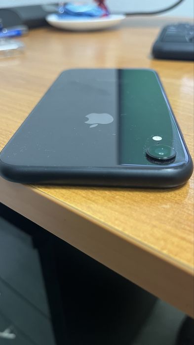 Iphone XR 64 Gb Neverlock 91% акк працює все крім Face ID