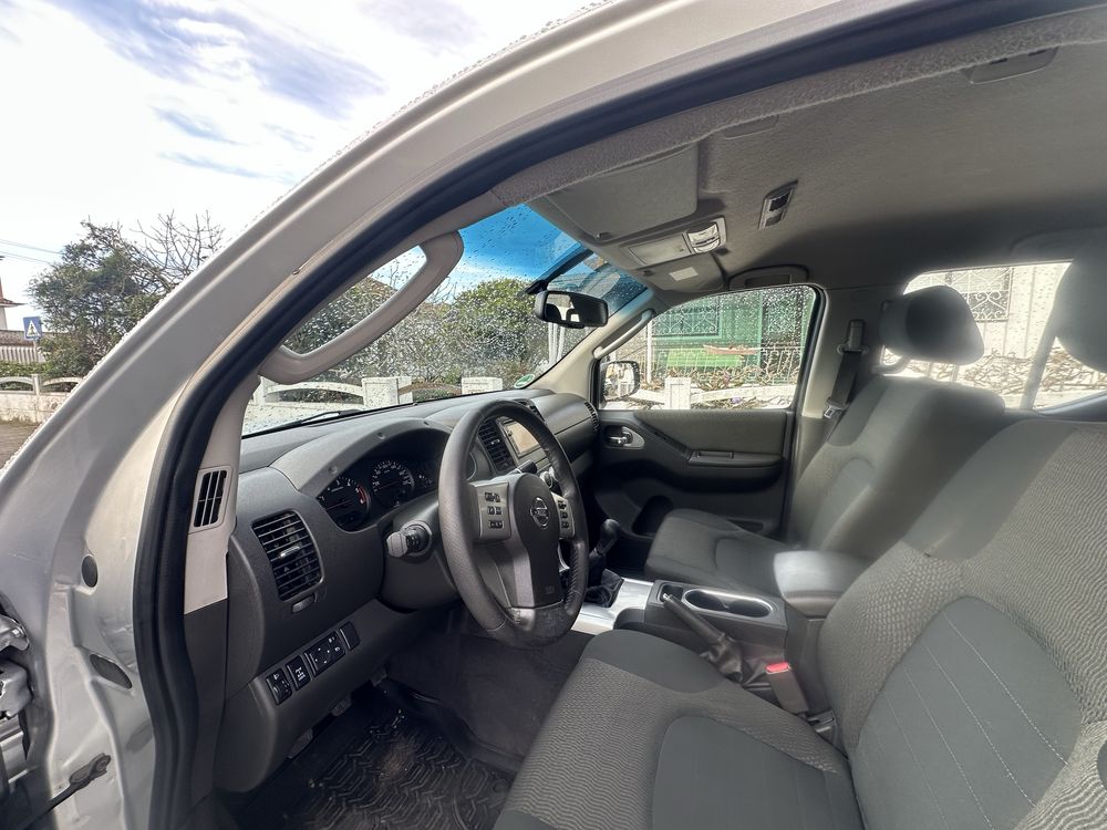 Nissan navara D40