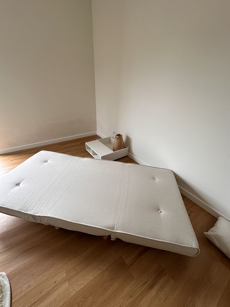 Poltrona/ sofa conforama convertível a cama individual