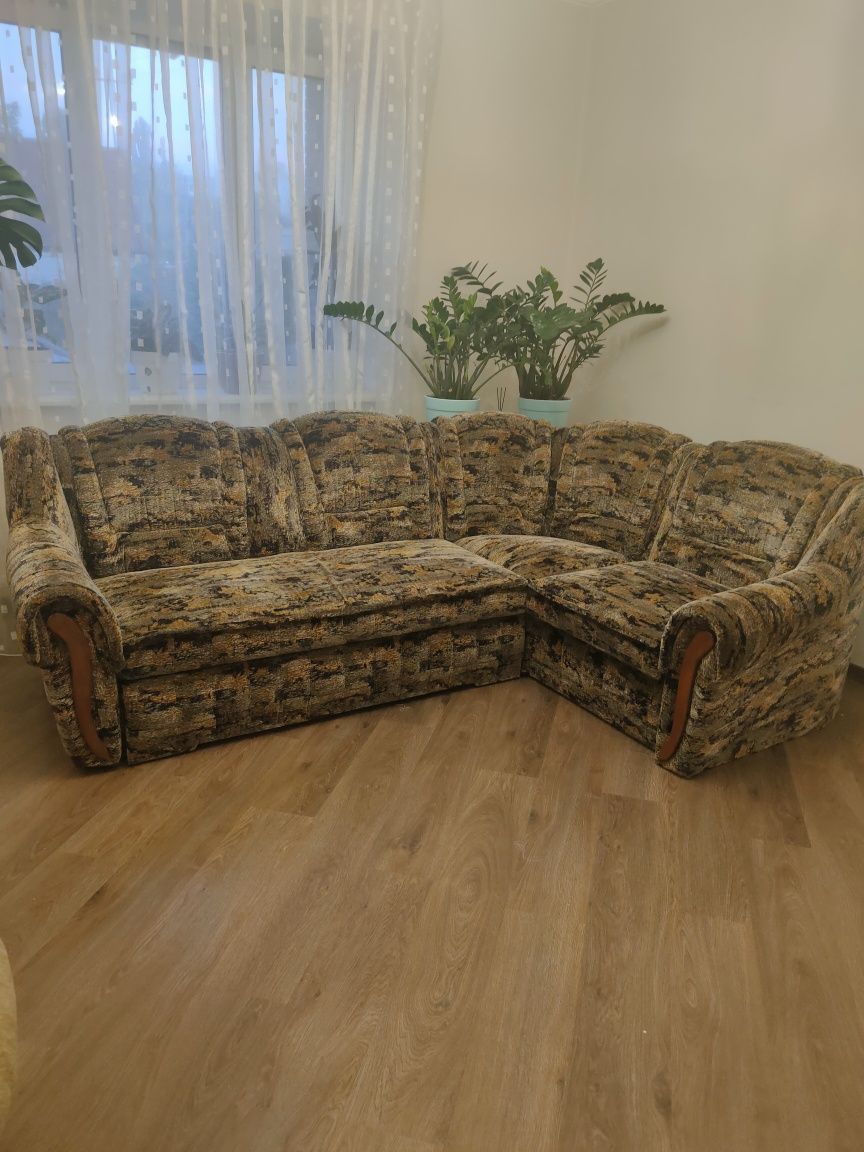 Диван кутовий розкладний