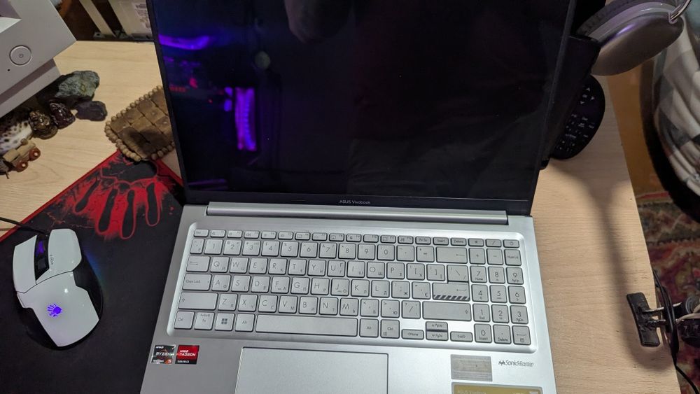 Ноутбук ASUS VivoBook OLED 120 Гц/AMD Ryzen 7430U/16 ГБ /SSD 512 ГБ