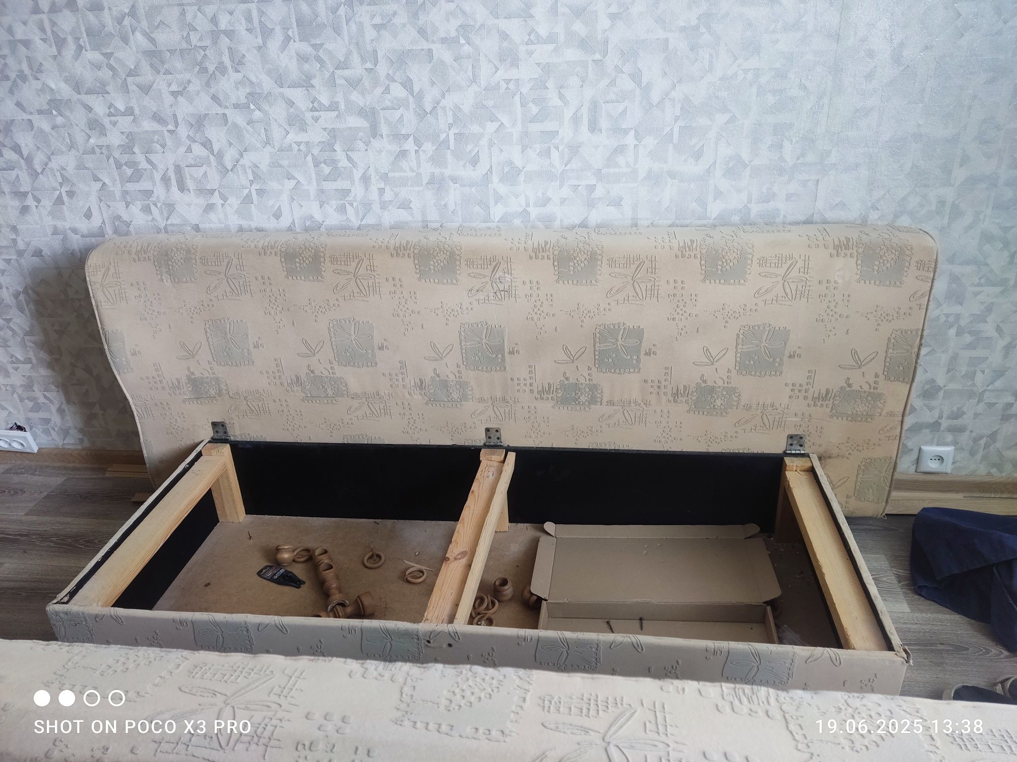 Продам диван раскладной