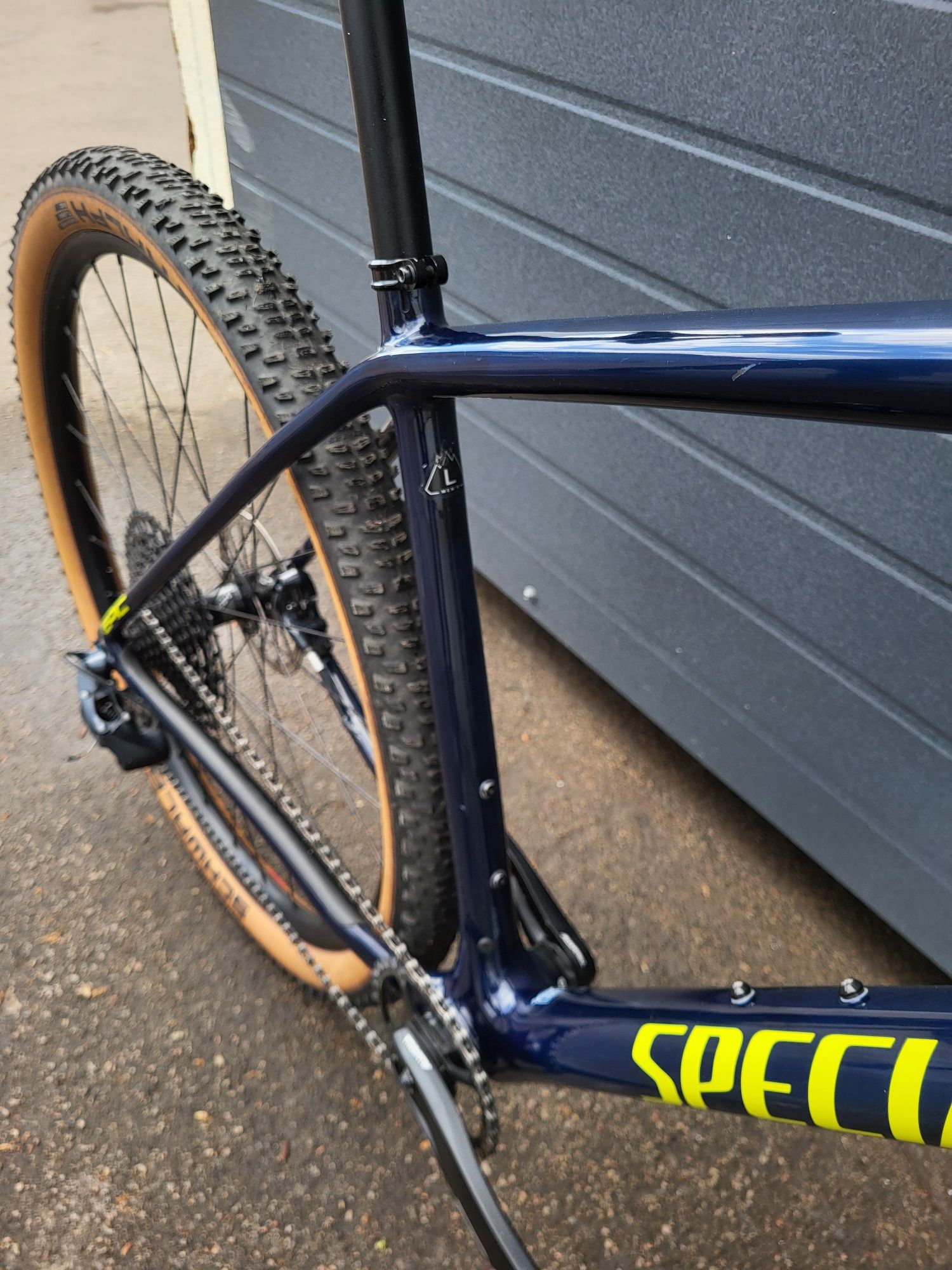 Велосипед карбоновий Specialized Epic