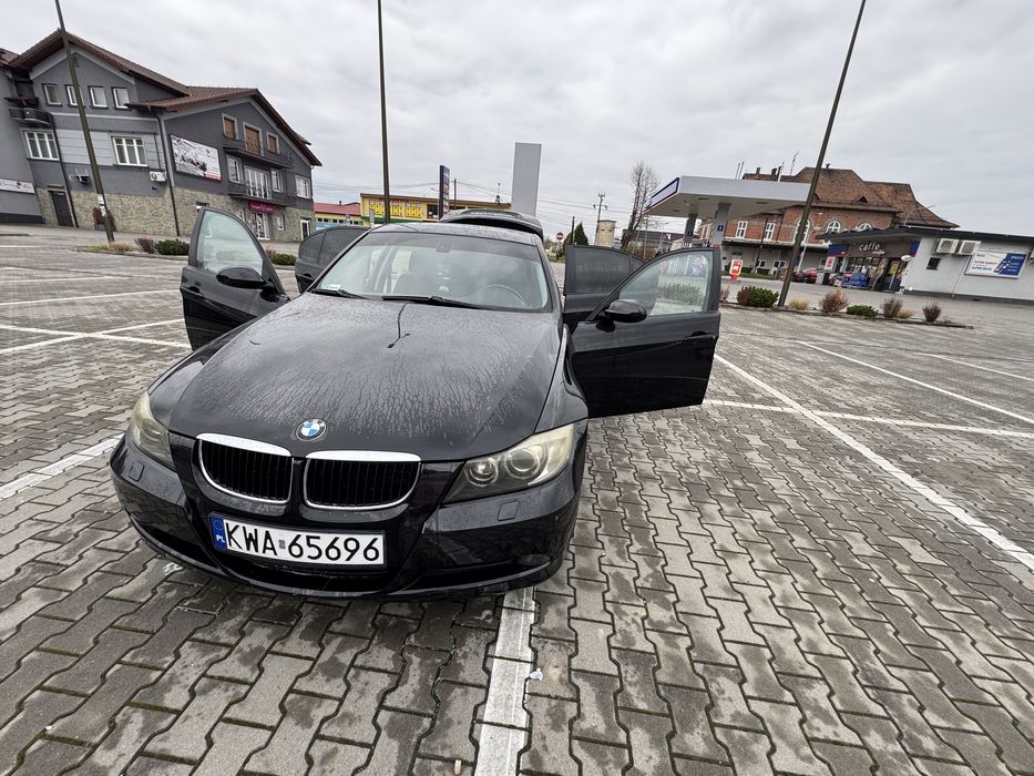 Bmw e90 320i 2007r