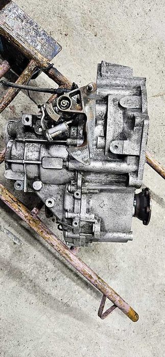 VW PASSAT B6 2.0 TDI Skrzynia Biegów Manualna 6 Biegów HDV