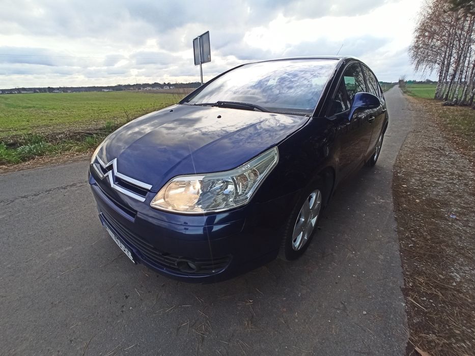Citroën C4 1.6 benz. Stan bdb