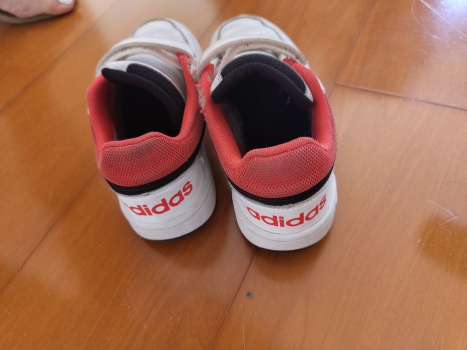 Sapatilhas tamanho 33