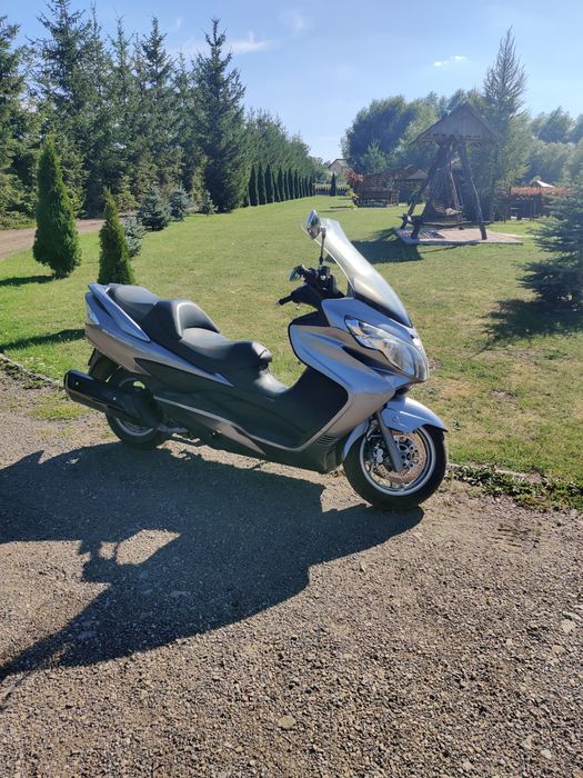 Suzuki Burgman 400 K7